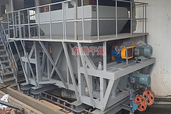 打散加料機(jī)，五軸打散給料機(jī)，打散喂料機(jī)